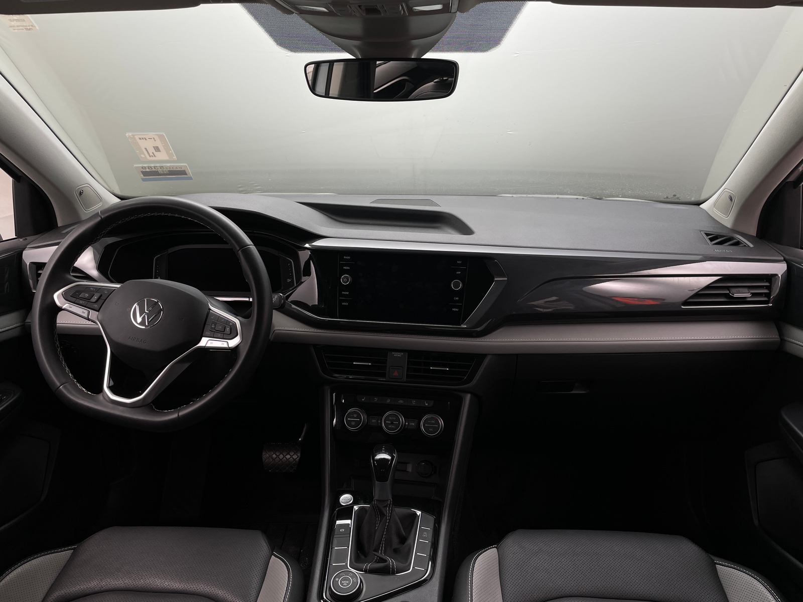 Thumbnail: 2023 Volkswagen Taos - 2