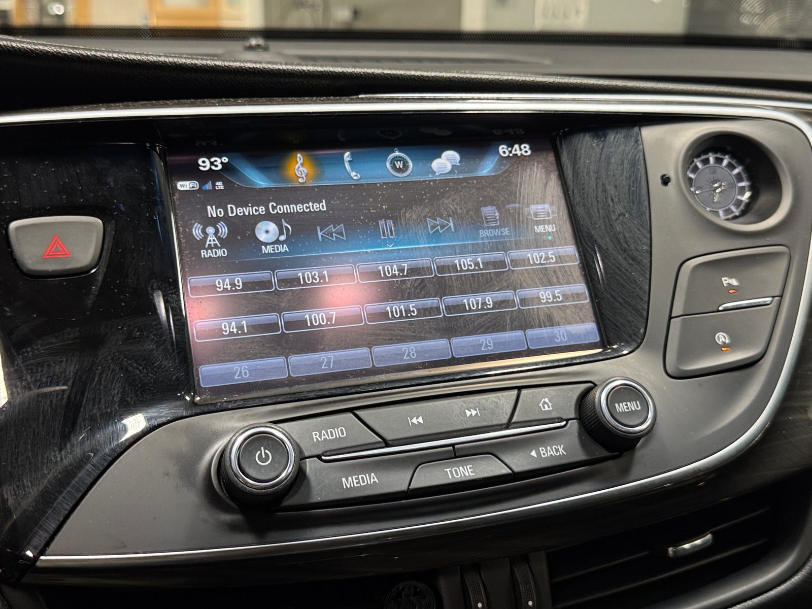 Thumbnail: 2019 Buick Envision - 3