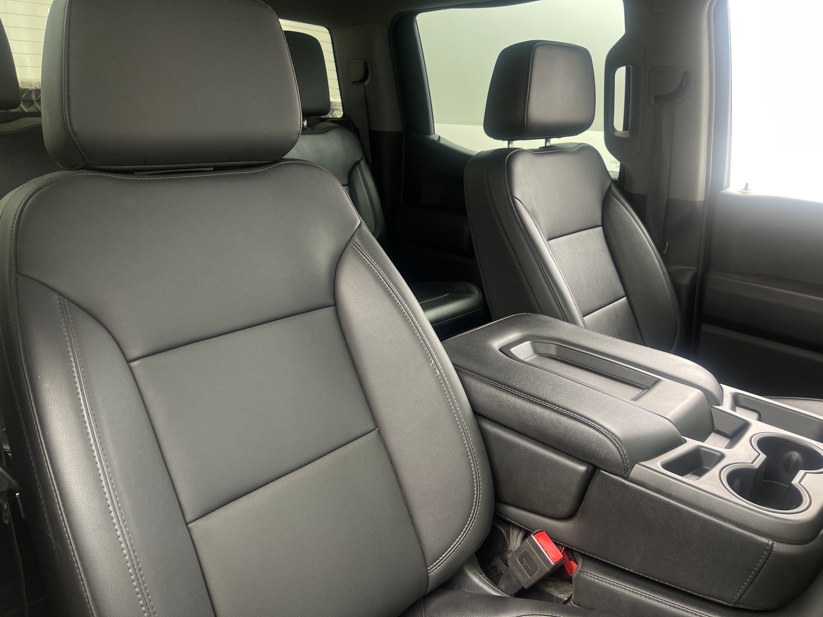Thumbnail: 2020 Chevrolet Silverado 1500 - 2