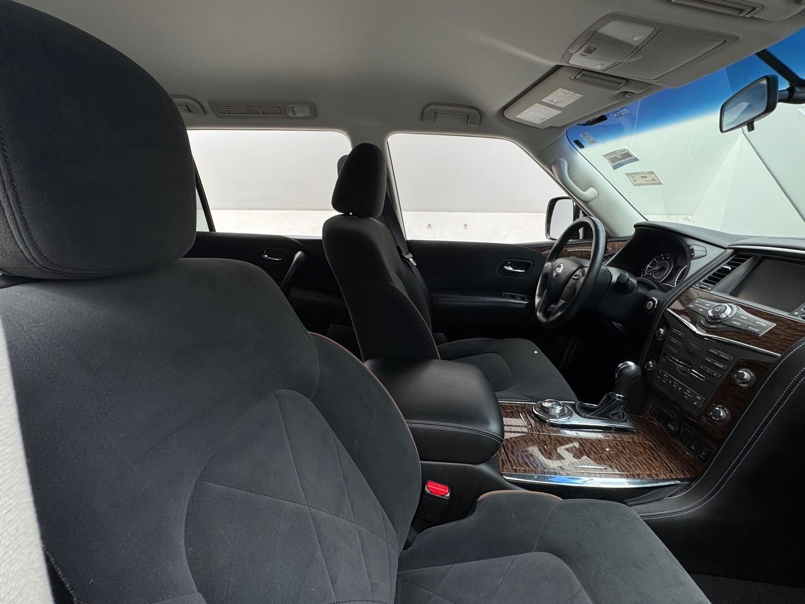 Thumbnail: 2017 Nissan Armada - 2