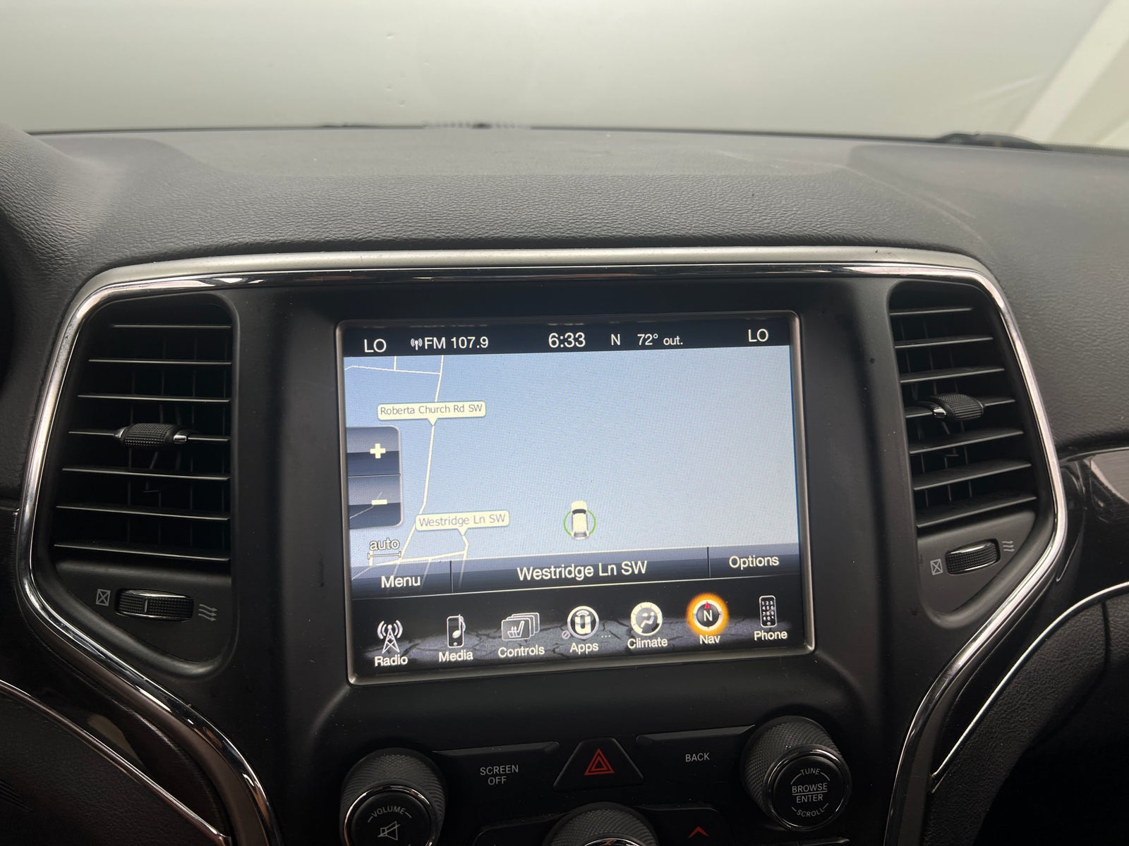 Thumbnail: 2017 Jeep Grand Cherokee - 3