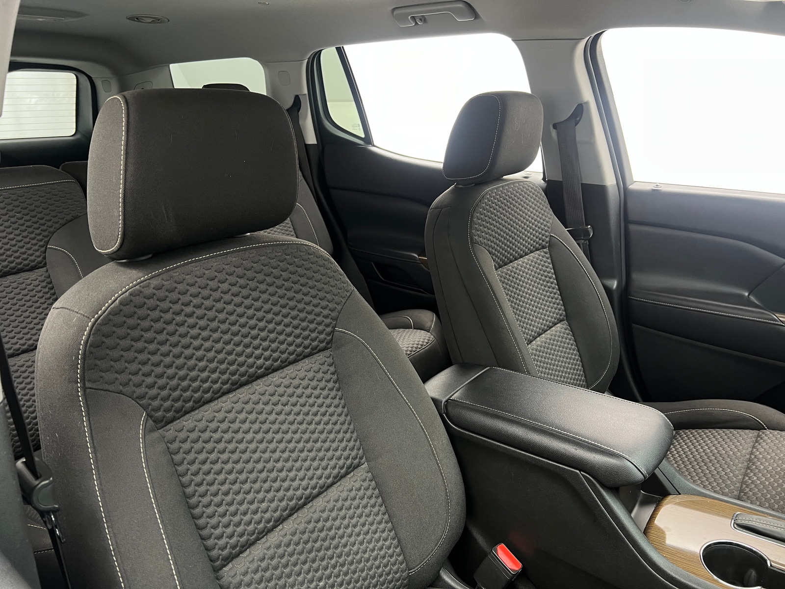 Thumbnail: 2017 GMC Acadia - 2