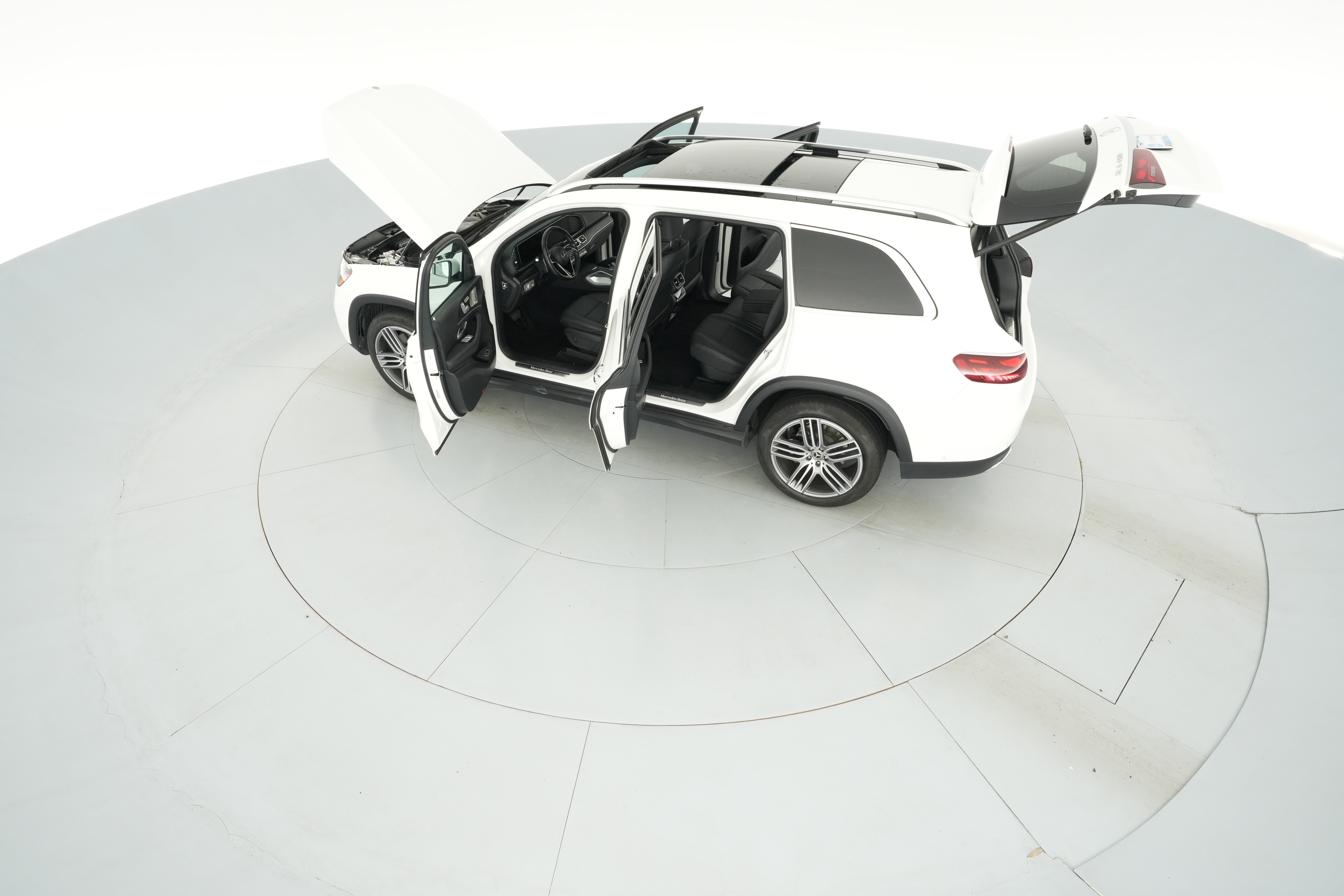 2024 Mercedes-Benz GLS Base - Photo 35