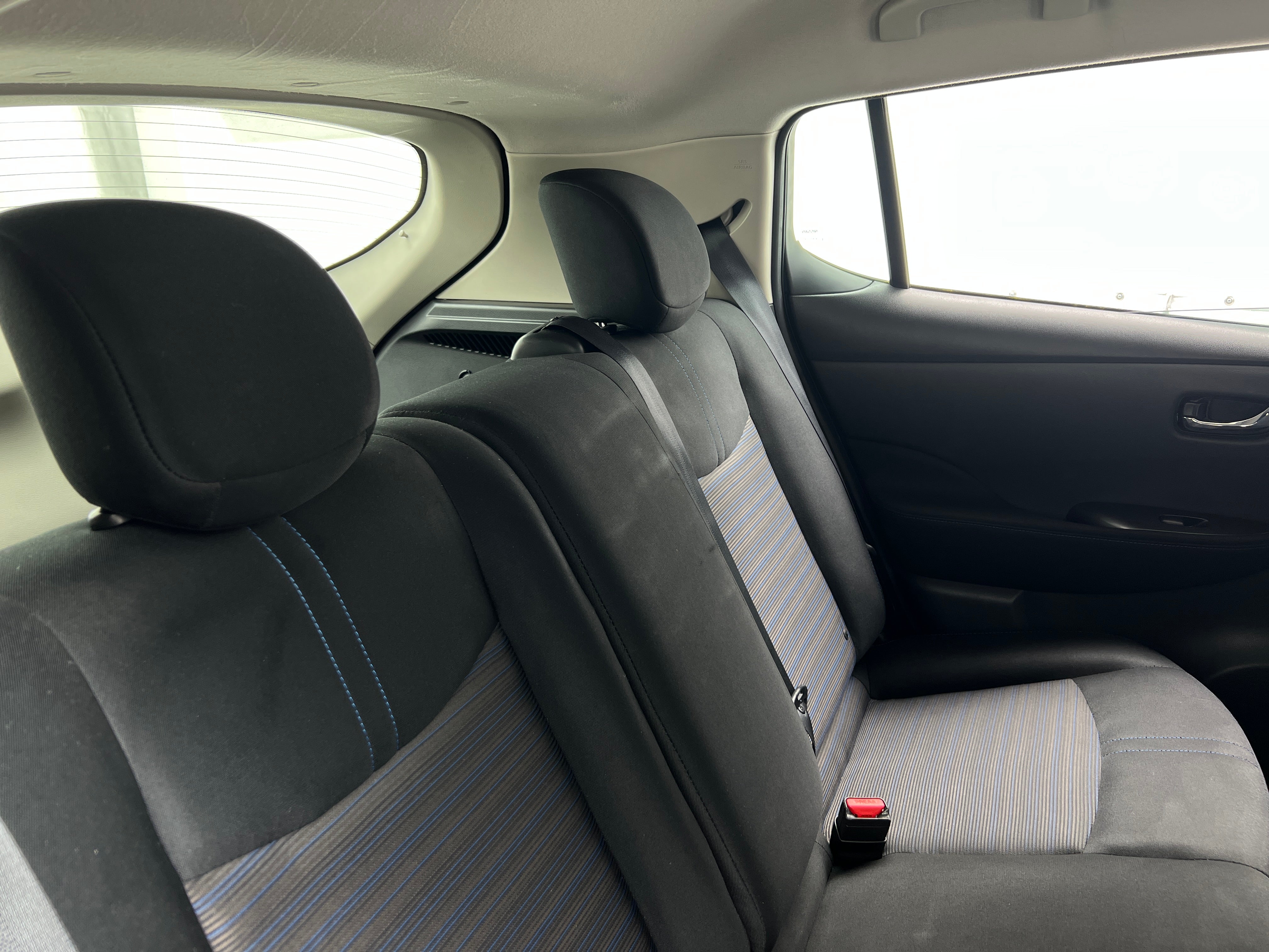 Used 2019 Nissan Leaf S with VIN 1N4AZ1CP0KC303926 for sale in Oak Creek, WI