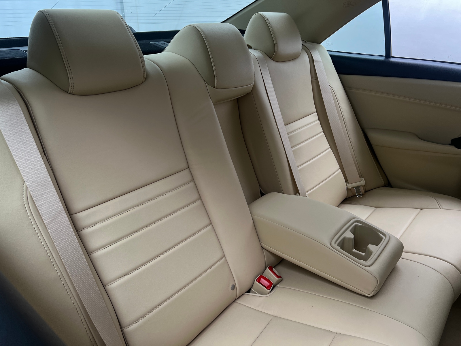 Thumbnail: 2017 Toyota Camry - 6