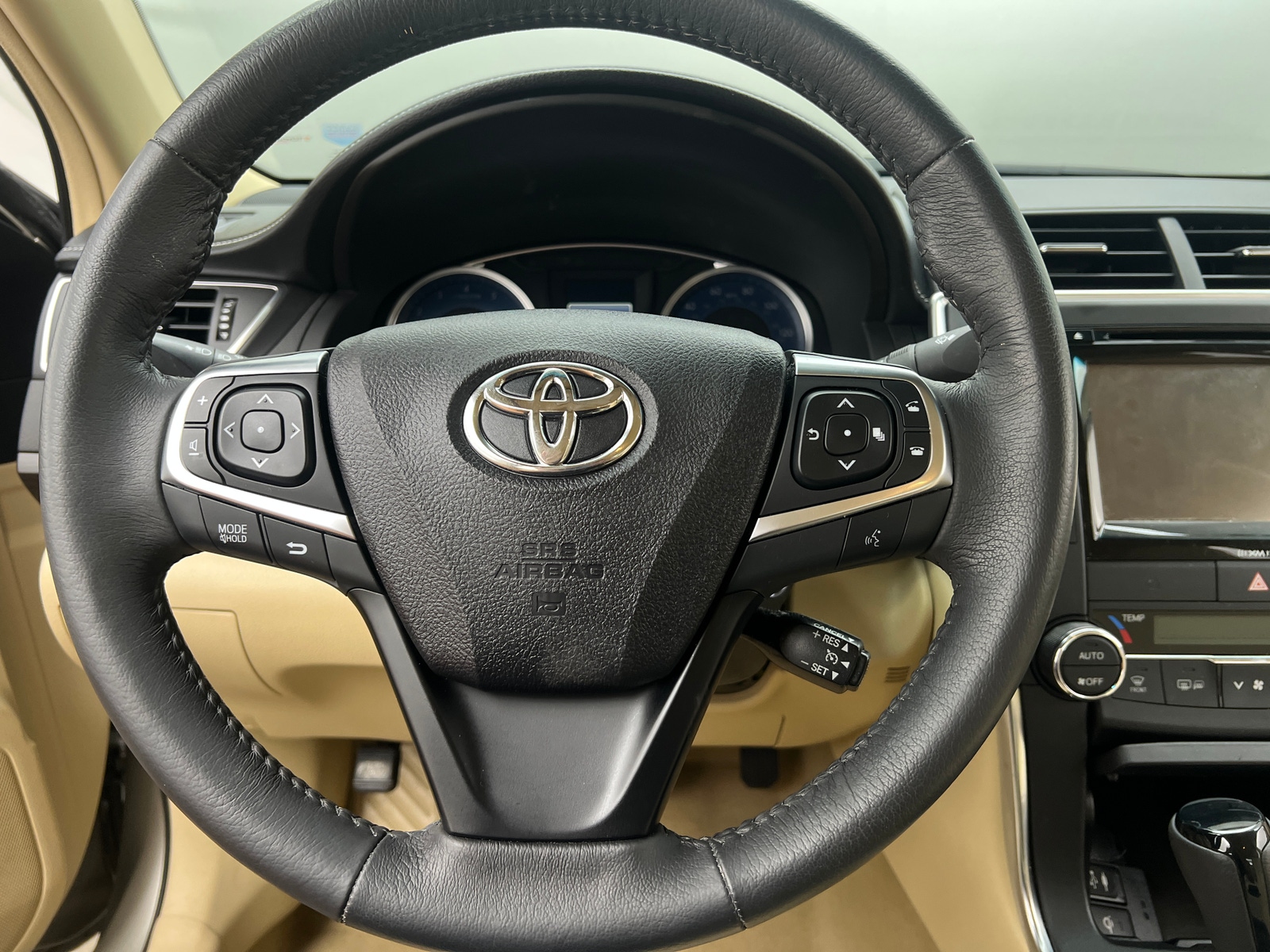 Thumbnail: 2017 Toyota Camry - 5