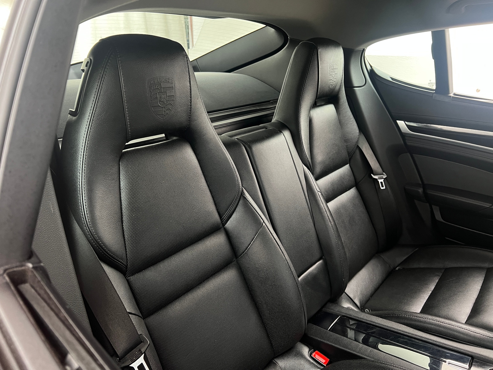 Thumbnail: 2016 Porsche Panamera - 5