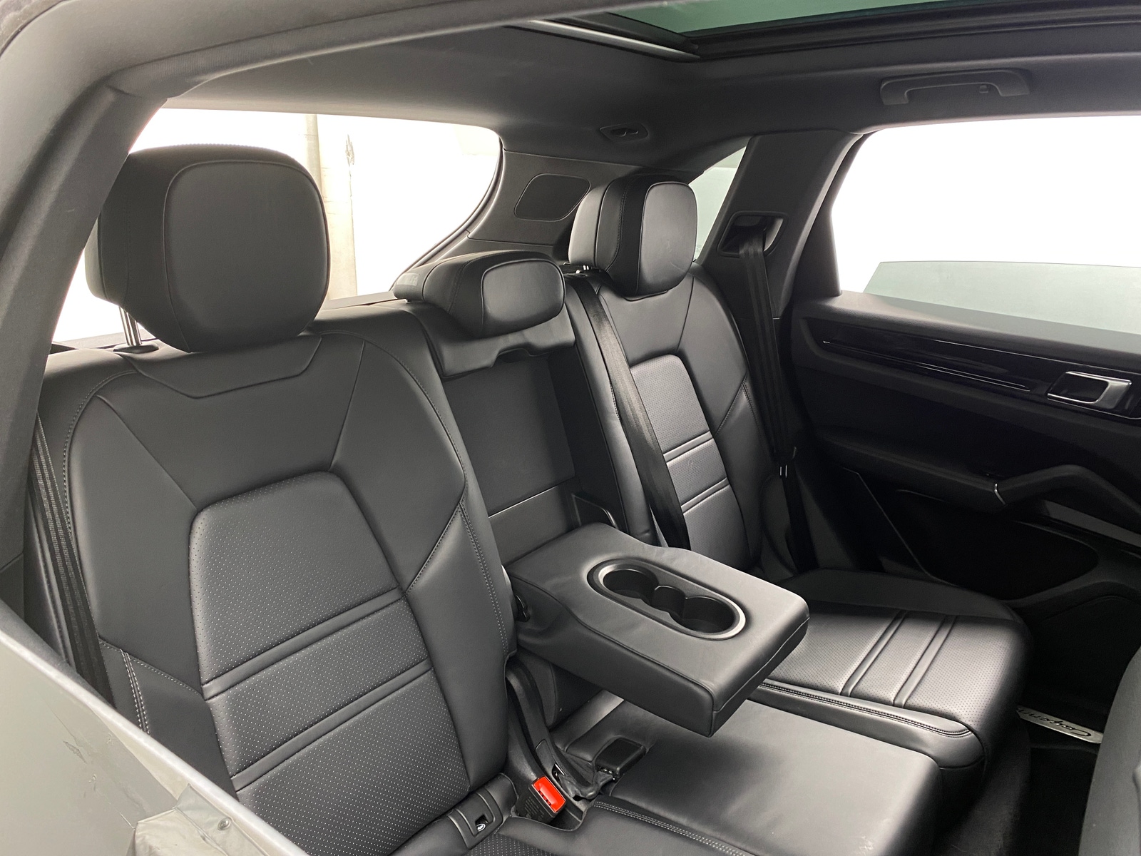 Thumbnail: 2019 Porsche Cayenne - 5