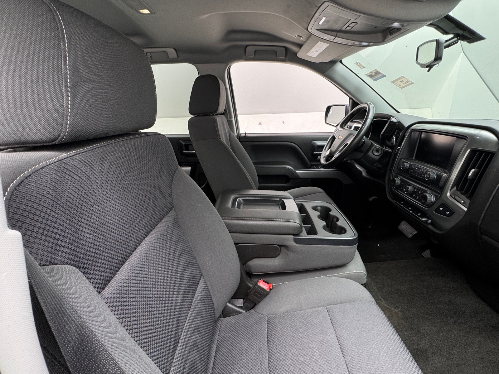 Thumbnail: 2018 Chevrolet Silverado 1500 - 2