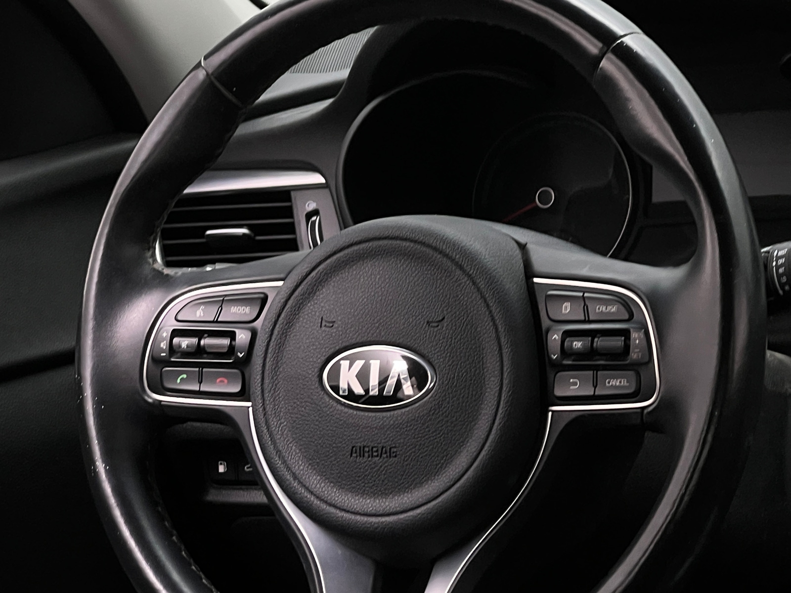 Thumbnail: 2017 Kia Optima - 5