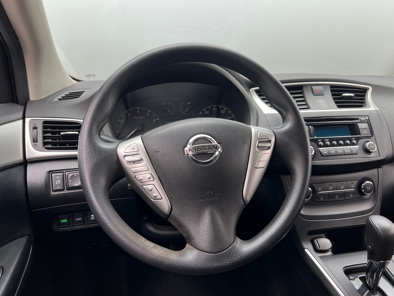 Thumbnail: 2016 Nissan Sentra - 5
