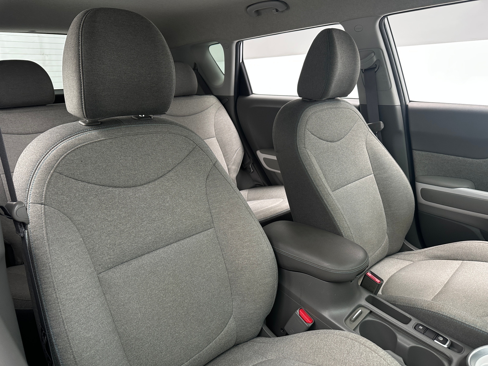 Thumbnail: 2017 Kia Soul EV - 2