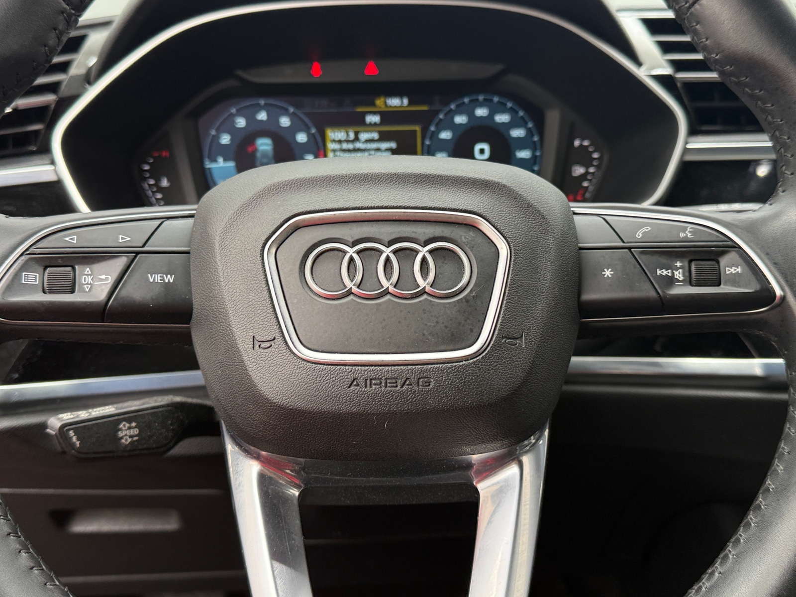 Thumbnail: 2020 Audi Q3 - 4