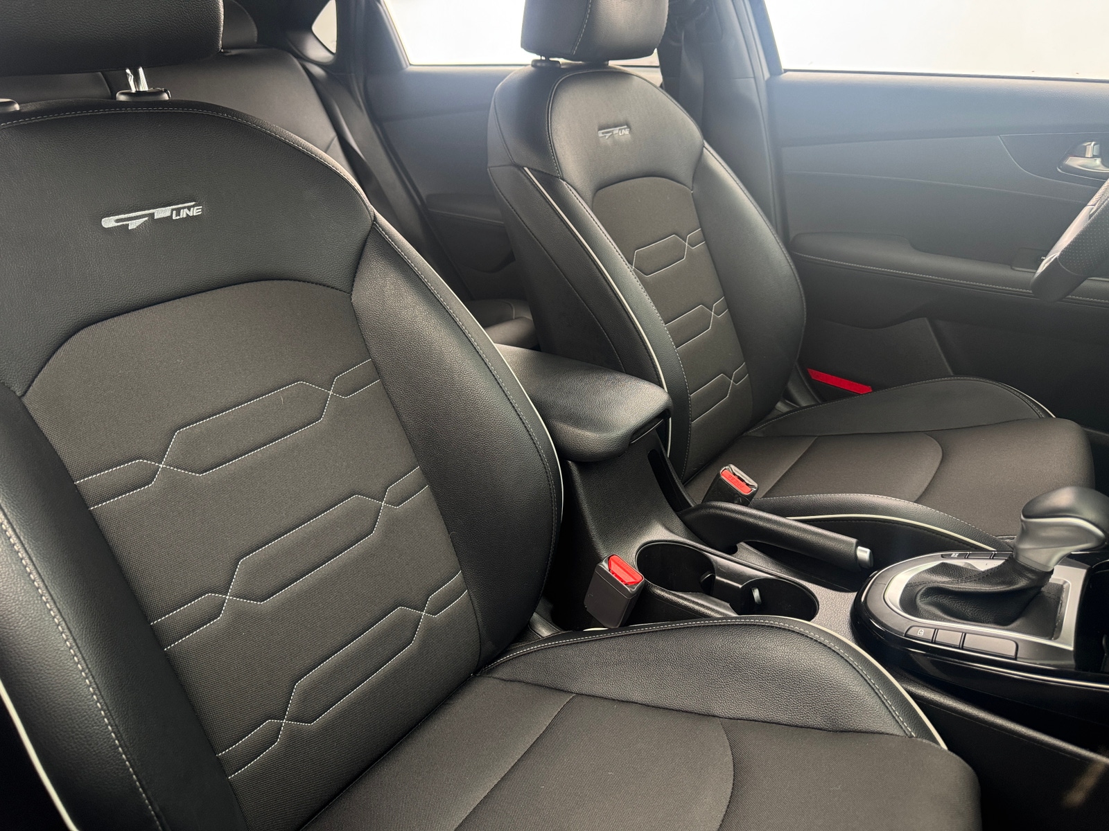Thumbnail: 2023 Kia Forte - 2