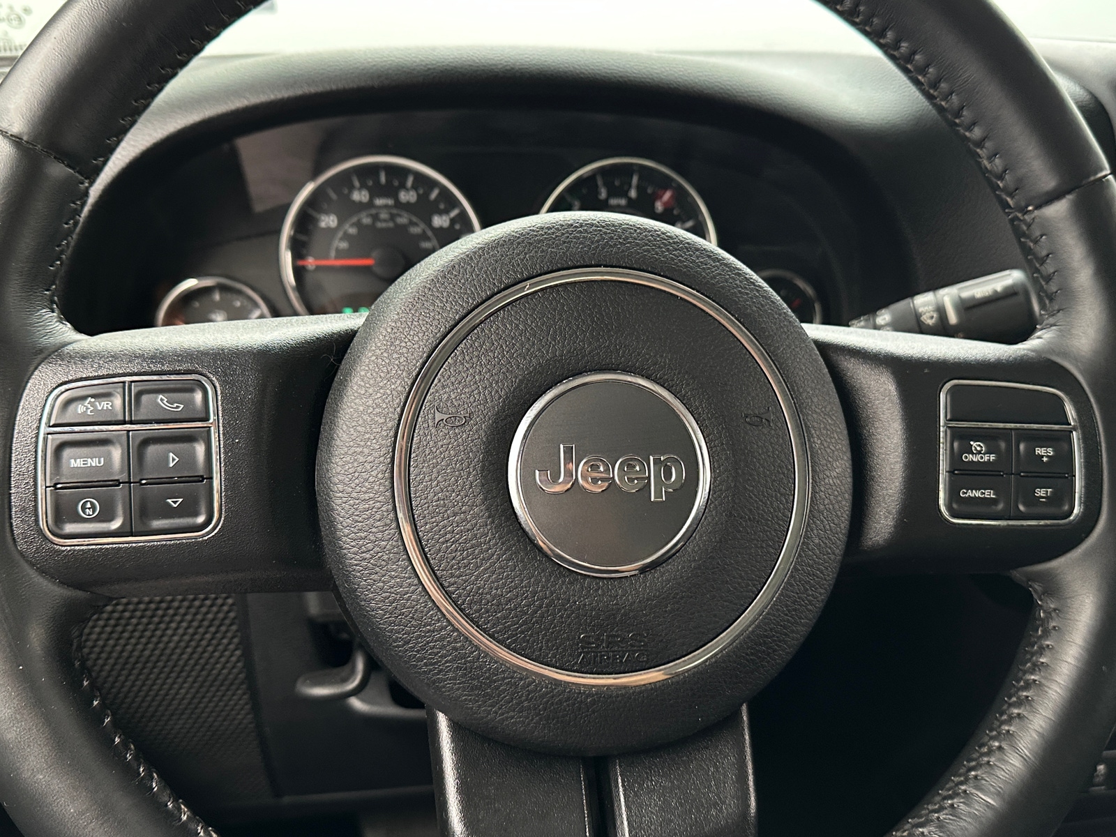 Thumbnail: 2016 Jeep Wrangler - 5