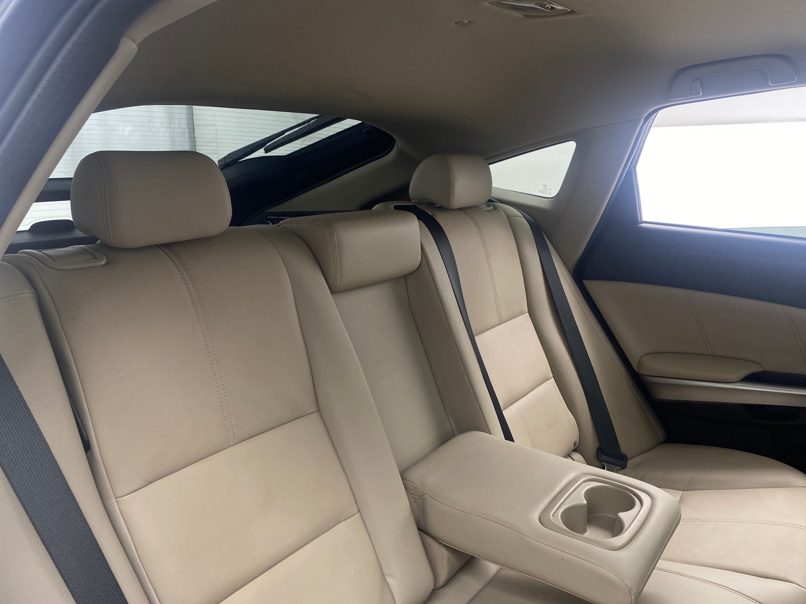 Thumbnail: 2015 Honda Crosstour - 5