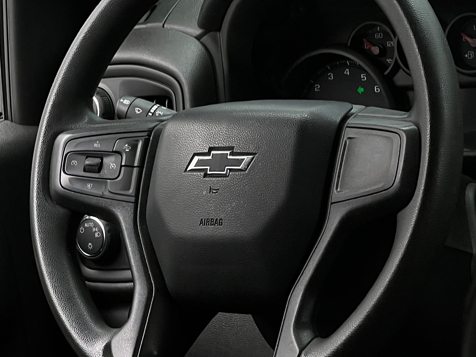 Thumbnail: 2024 Chevrolet Silverado 1500 - 5