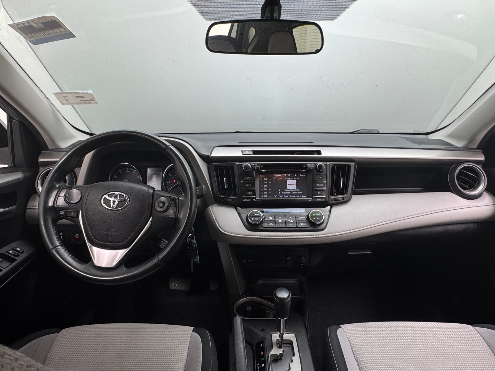 Thumbnail: 2016 Toyota RAV4 - 3