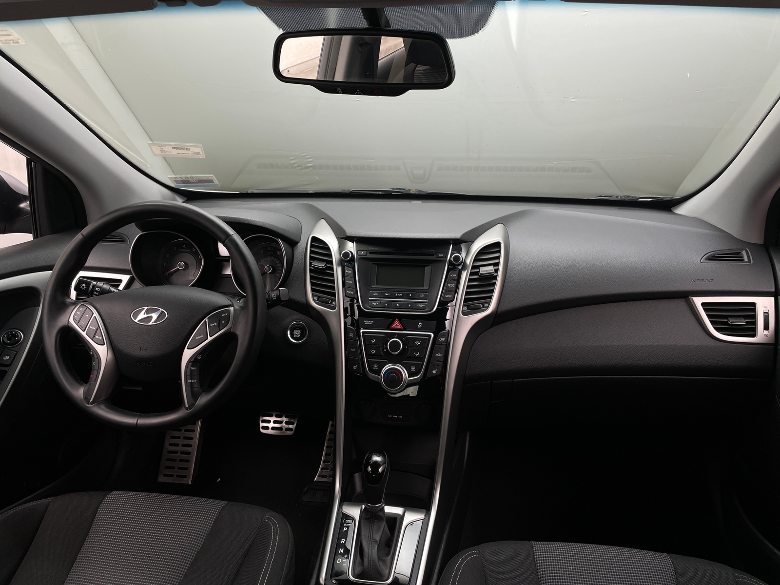 Thumbnail: 2013 Hyundai Elantra - 3