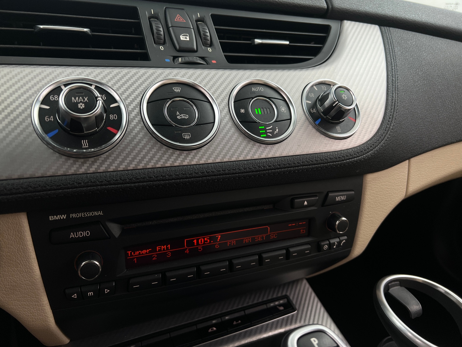 Thumbnail: 2011 BMW Z4 - 3