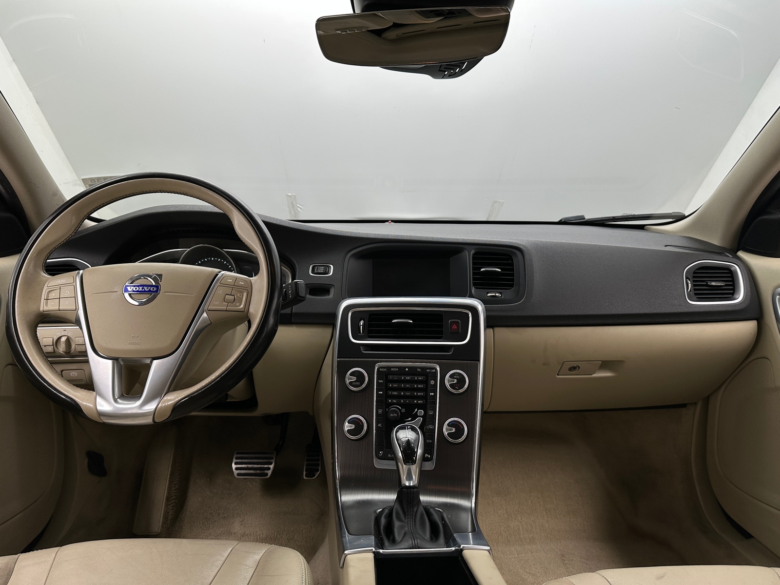 Thumbnail: 2016 Volvo S60 - 2