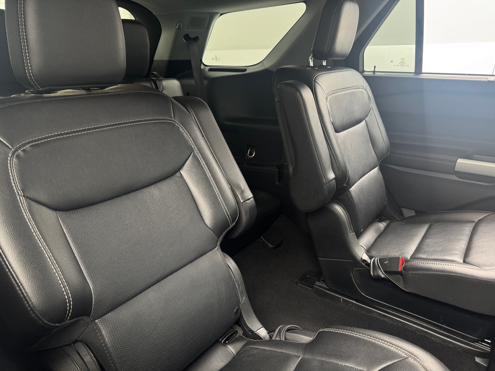 Thumbnail: 2023 Ford Explorer - 5