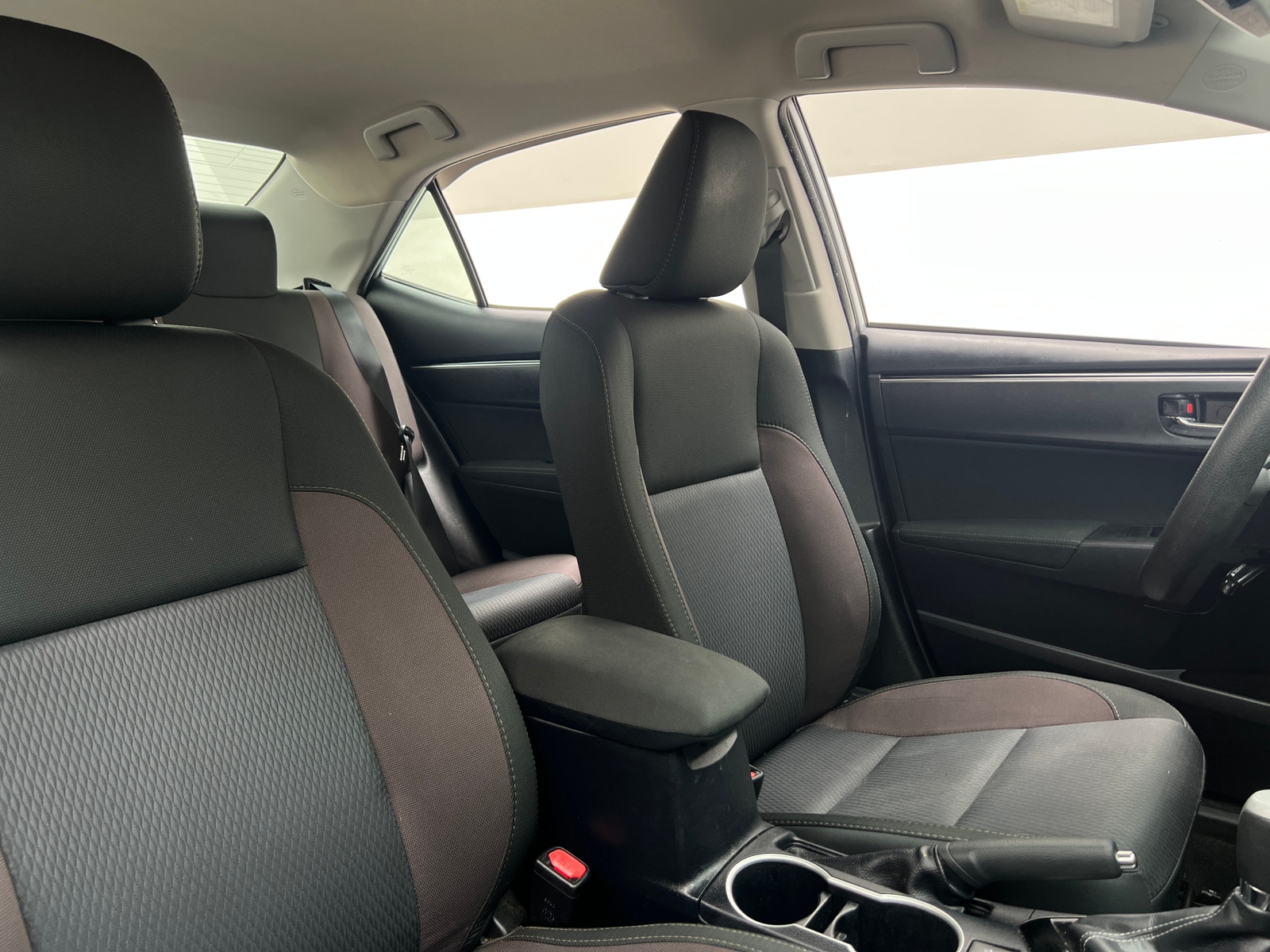 Thumbnail: 2018 Toyota Corolla - 2