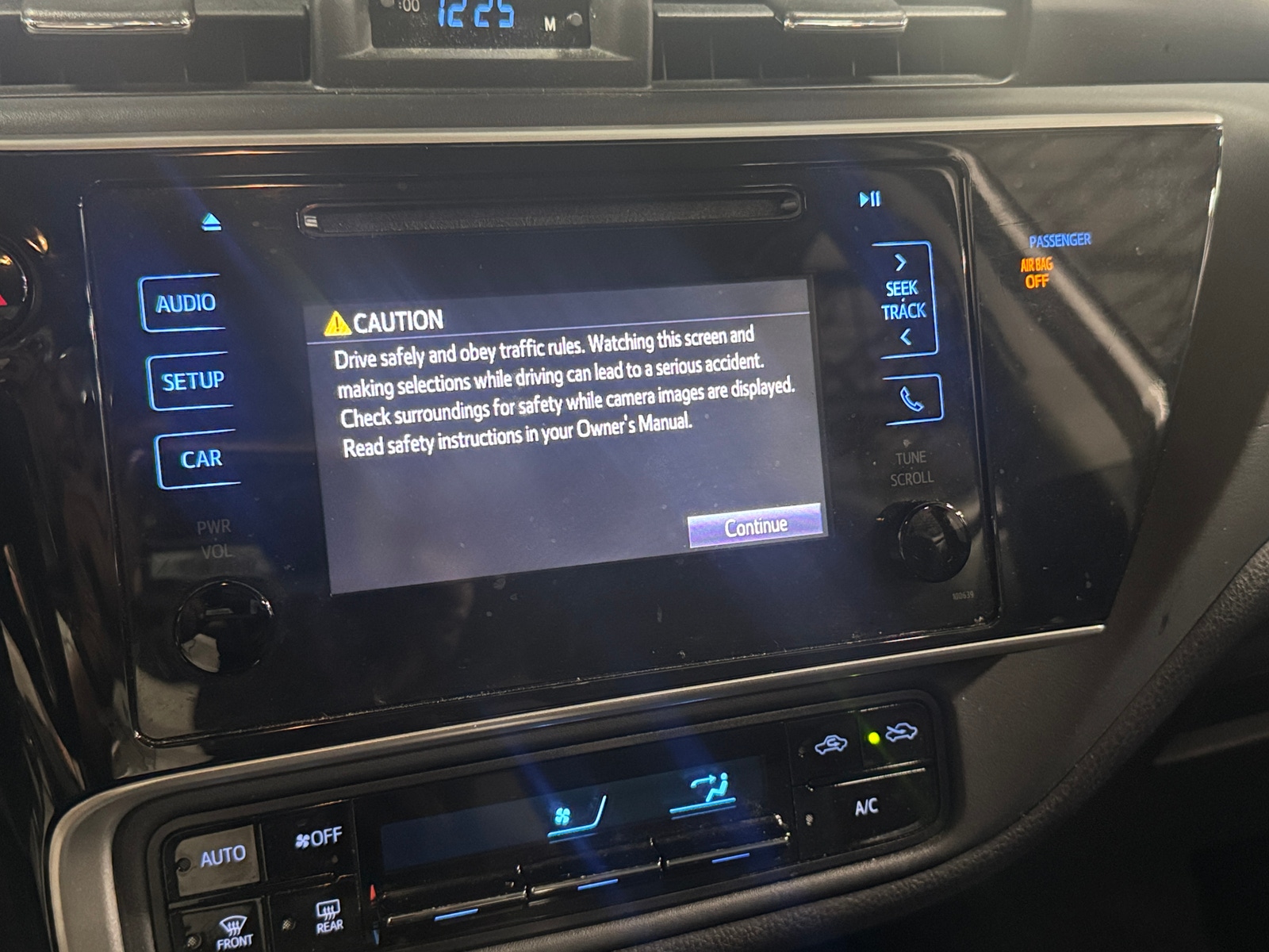Thumbnail: 2018 Toyota Corolla - 4