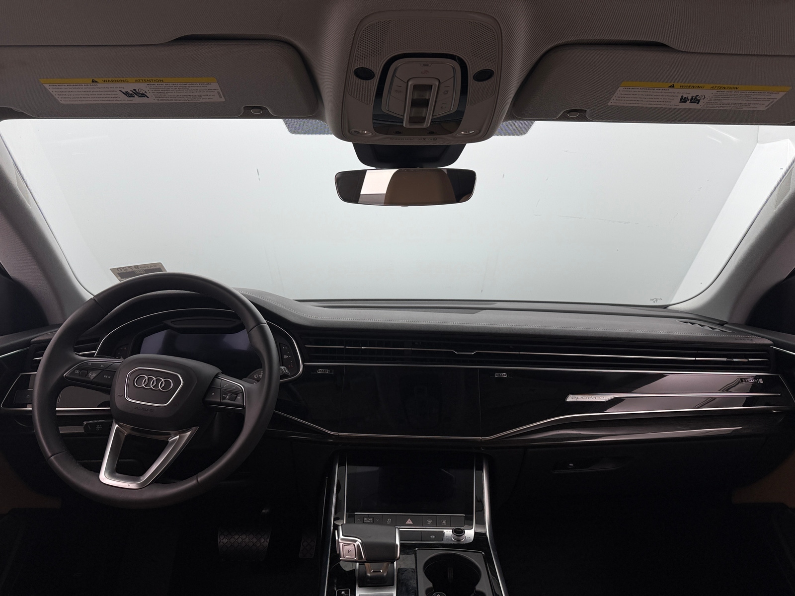 Thumbnail: 2023 Audi Q8 - 2