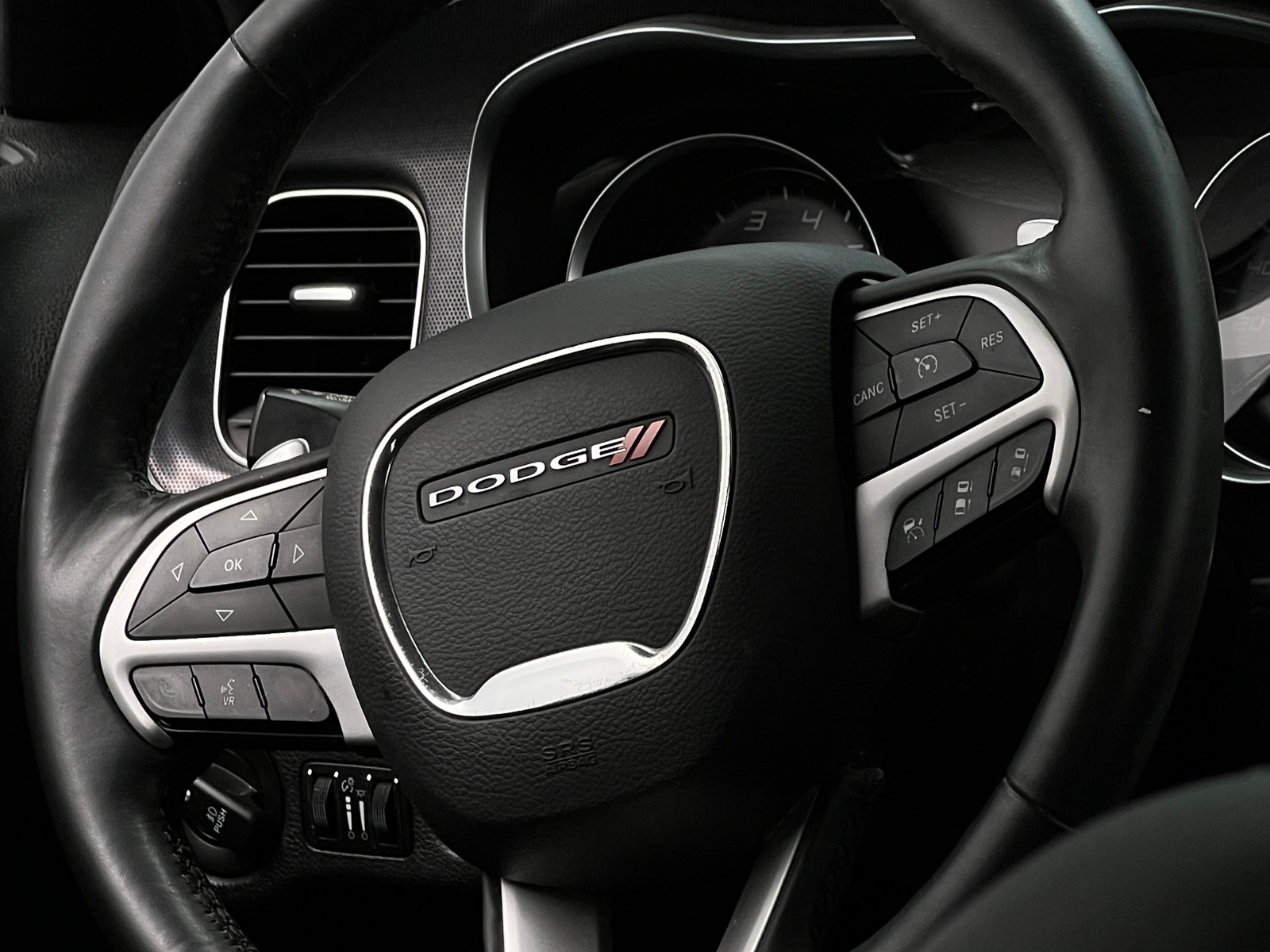 Thumbnail: 2015 Dodge Charger - 4
