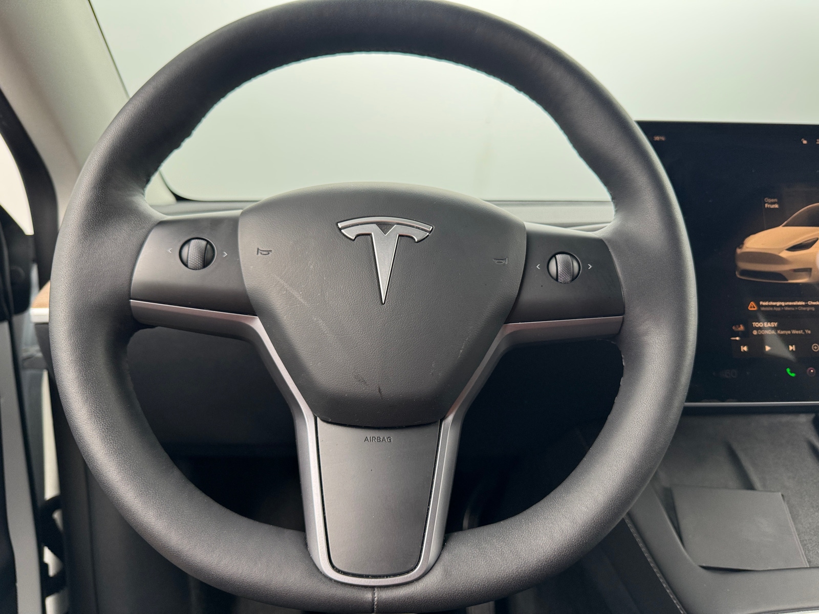 Thumbnail: 2023 Tesla Model Y - 4