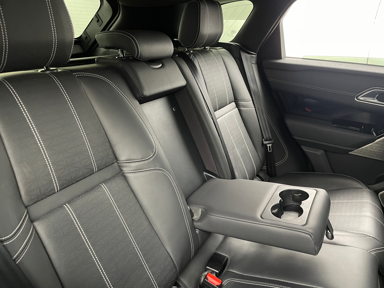 Thumbnail: 2019 Land Rover Range Rover Velar - 5