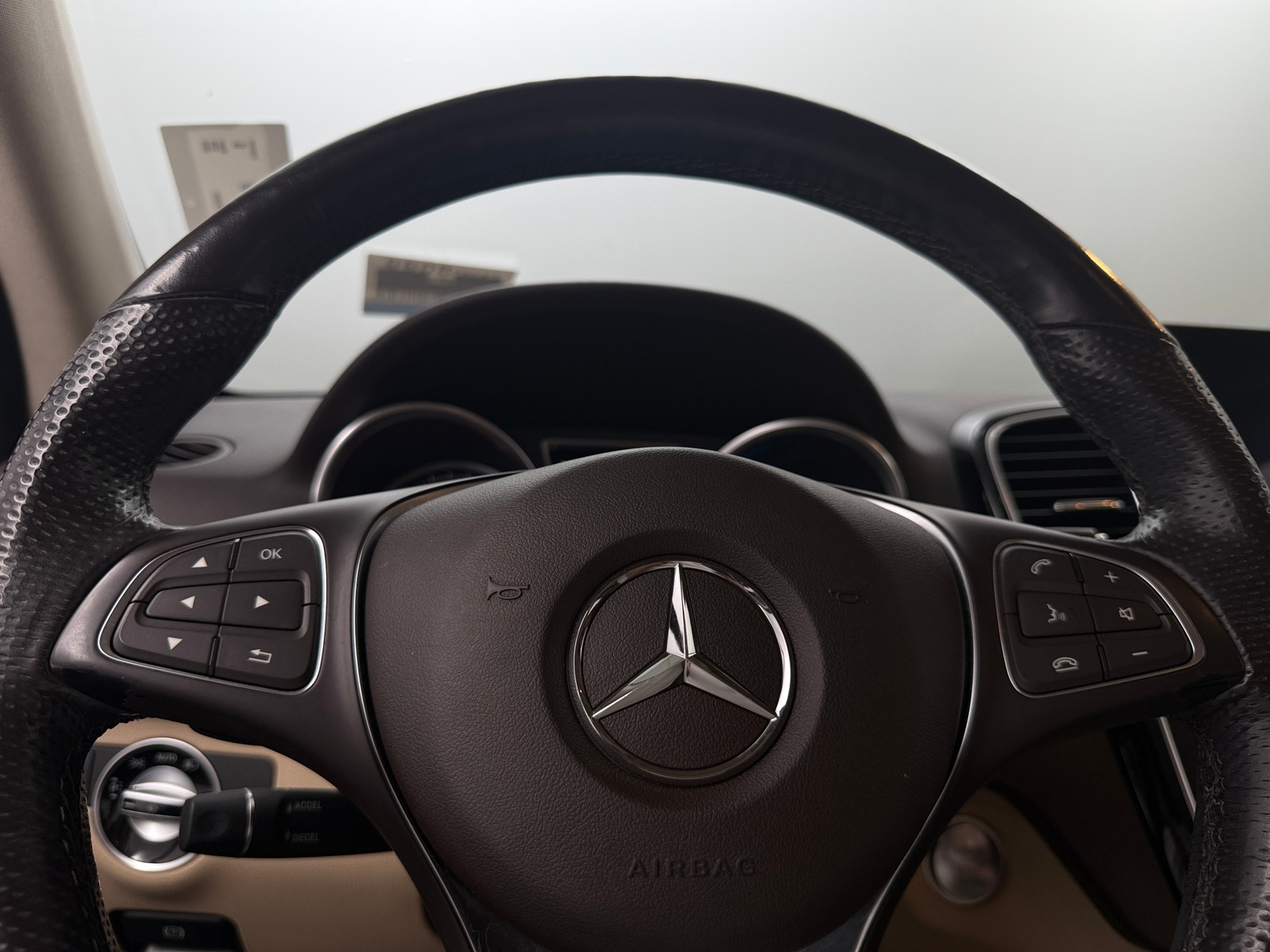 Thumbnail: 2019 Mercedes-Benz GLE - 5
