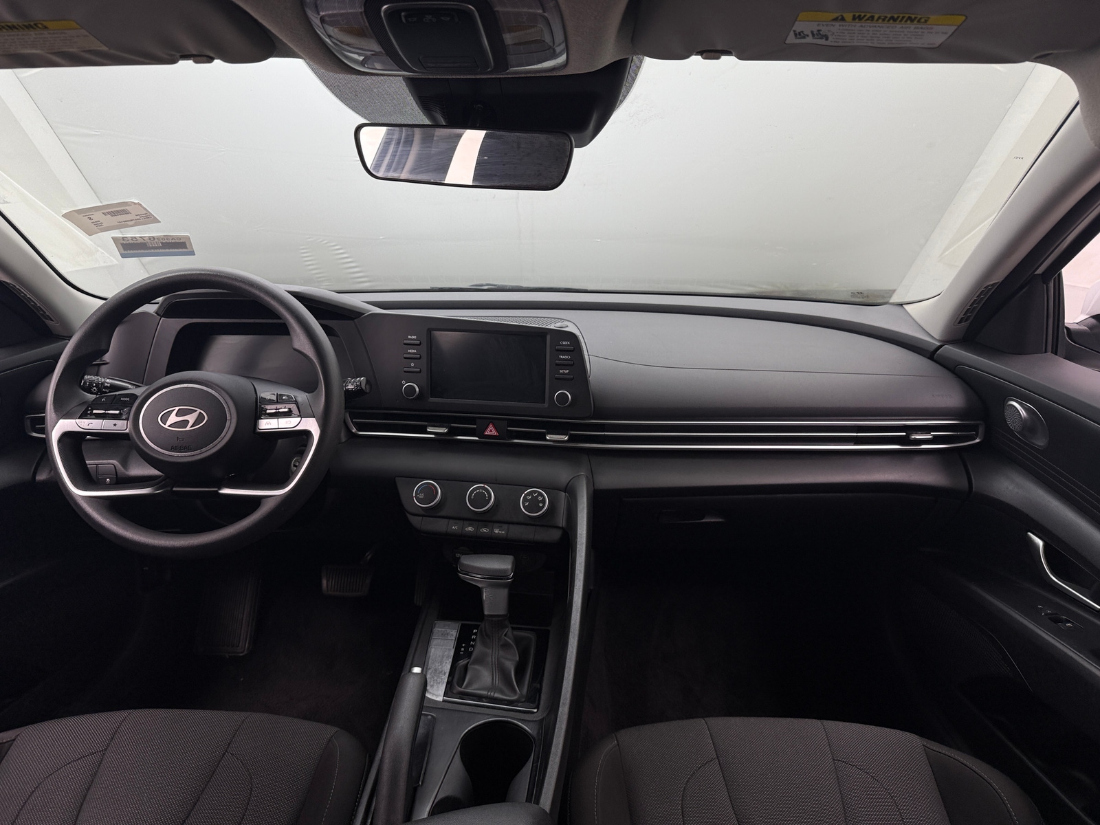 Thumbnail: 2024 Hyundai Elantra - 3