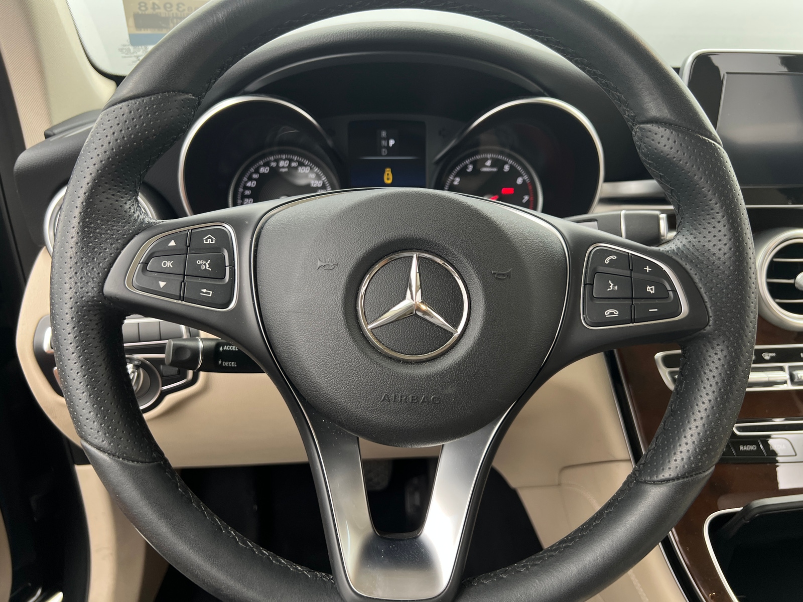 Thumbnail: 2018 Mercedes-Benz GLC - 4