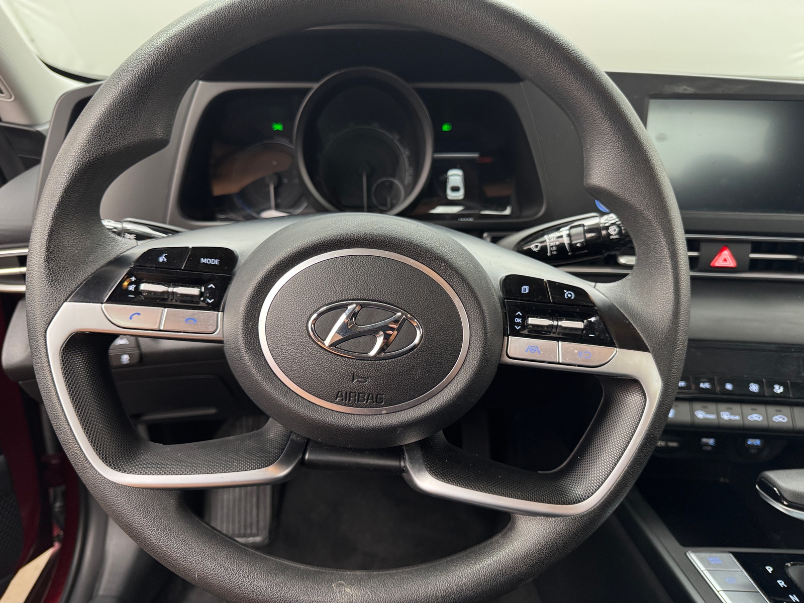 Thumbnail: 2023 Hyundai Elantra - 5