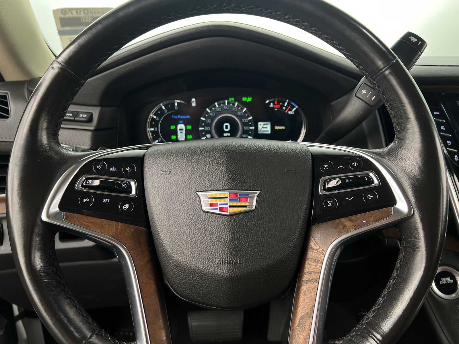 Thumbnail: 2019 Cadillac Escalade - 4