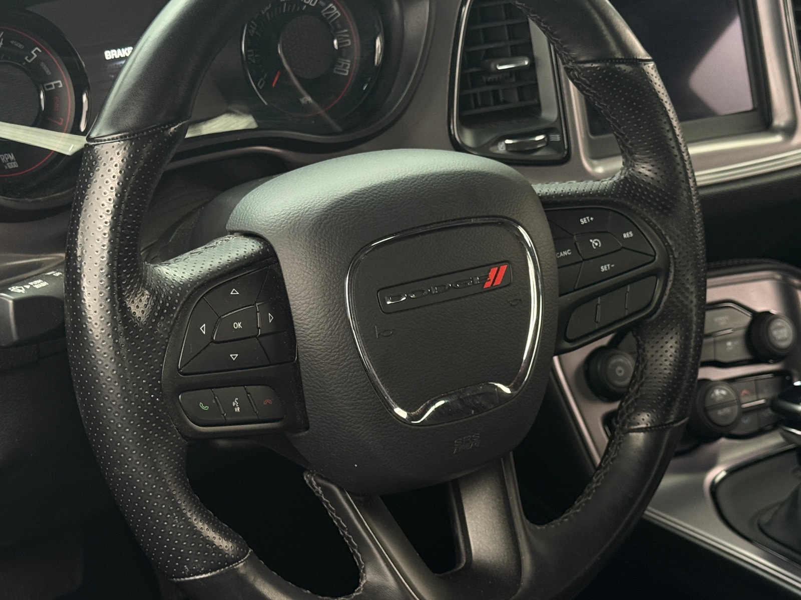 Thumbnail: 2023 Dodge Challenger - 4