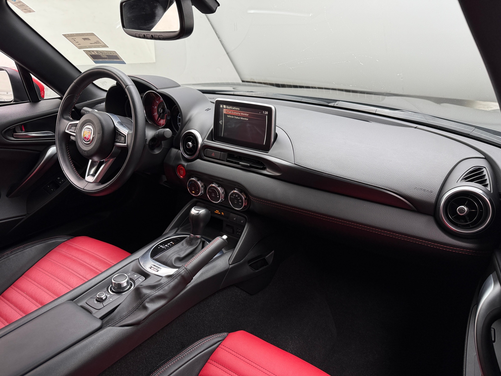 Thumbnail: 2019 Fiat 124 Spider - 2