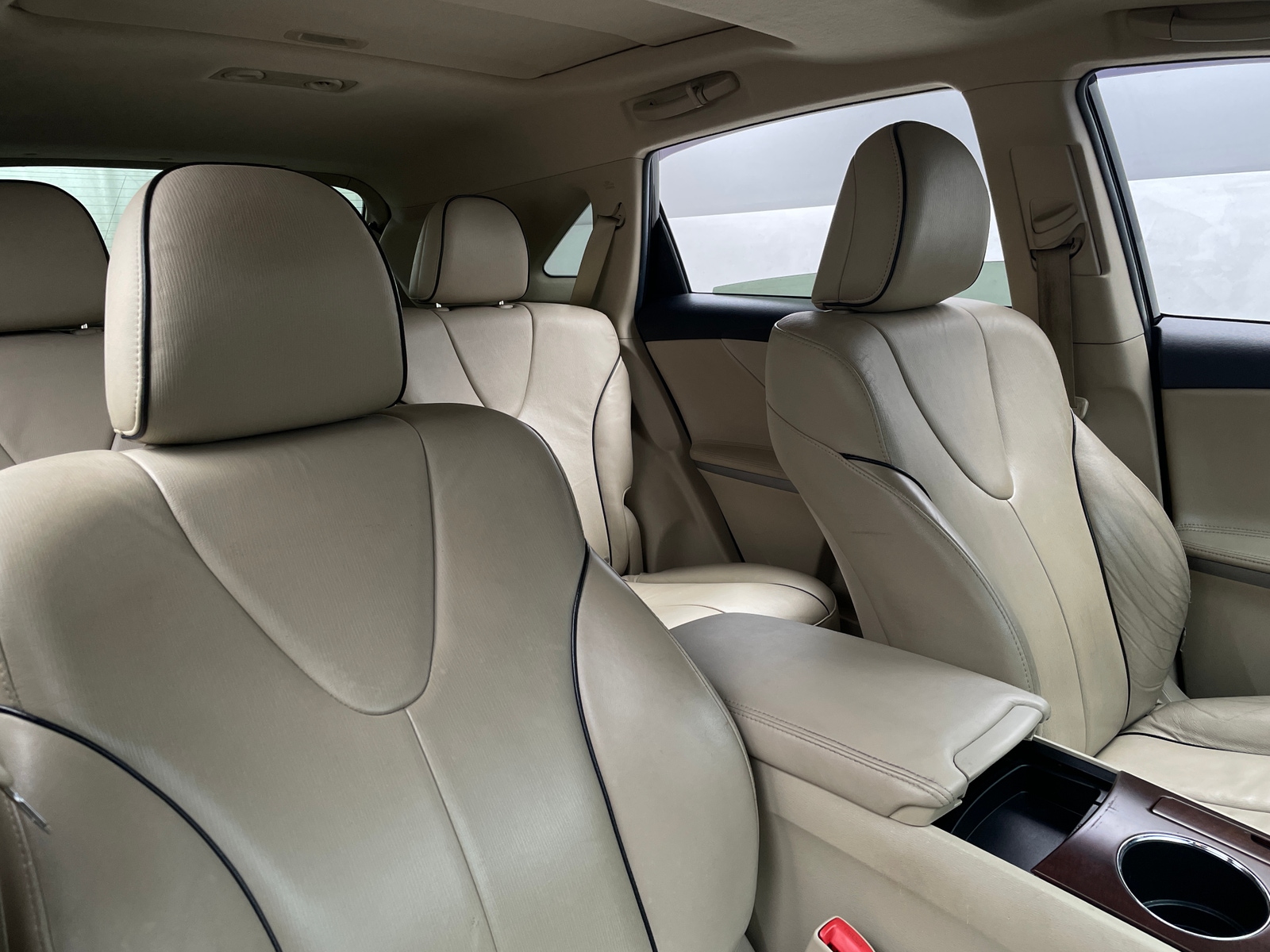 Thumbnail: 2011 Toyota Venza - 2