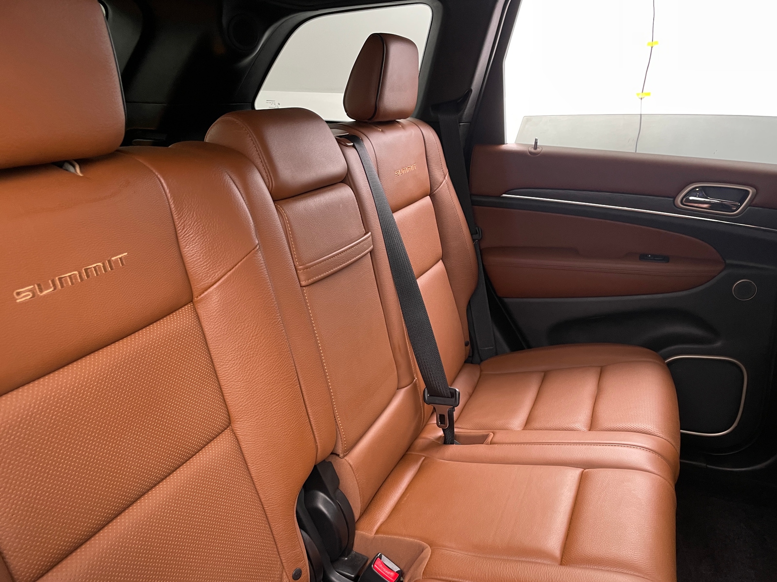 Thumbnail: 2017 Jeep Grand Cherokee - 5