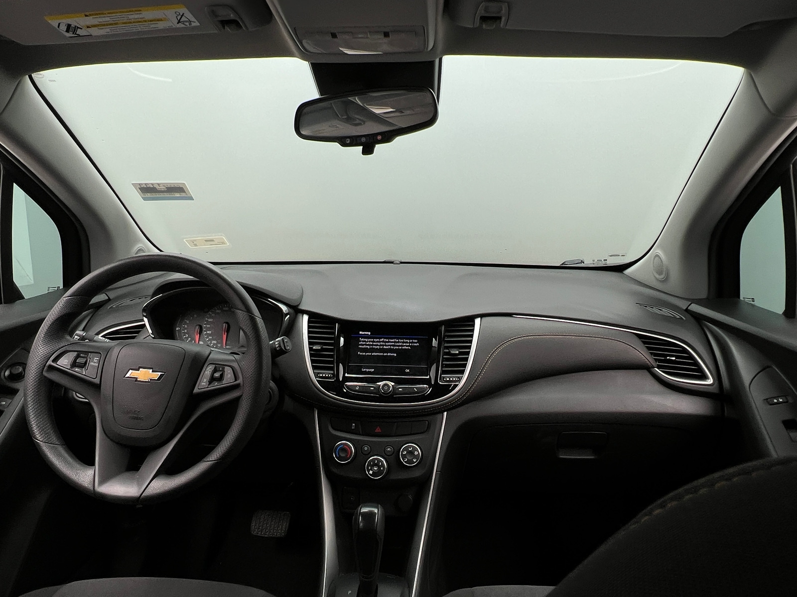 Thumbnail: 2022 Chevrolet Trax - 3