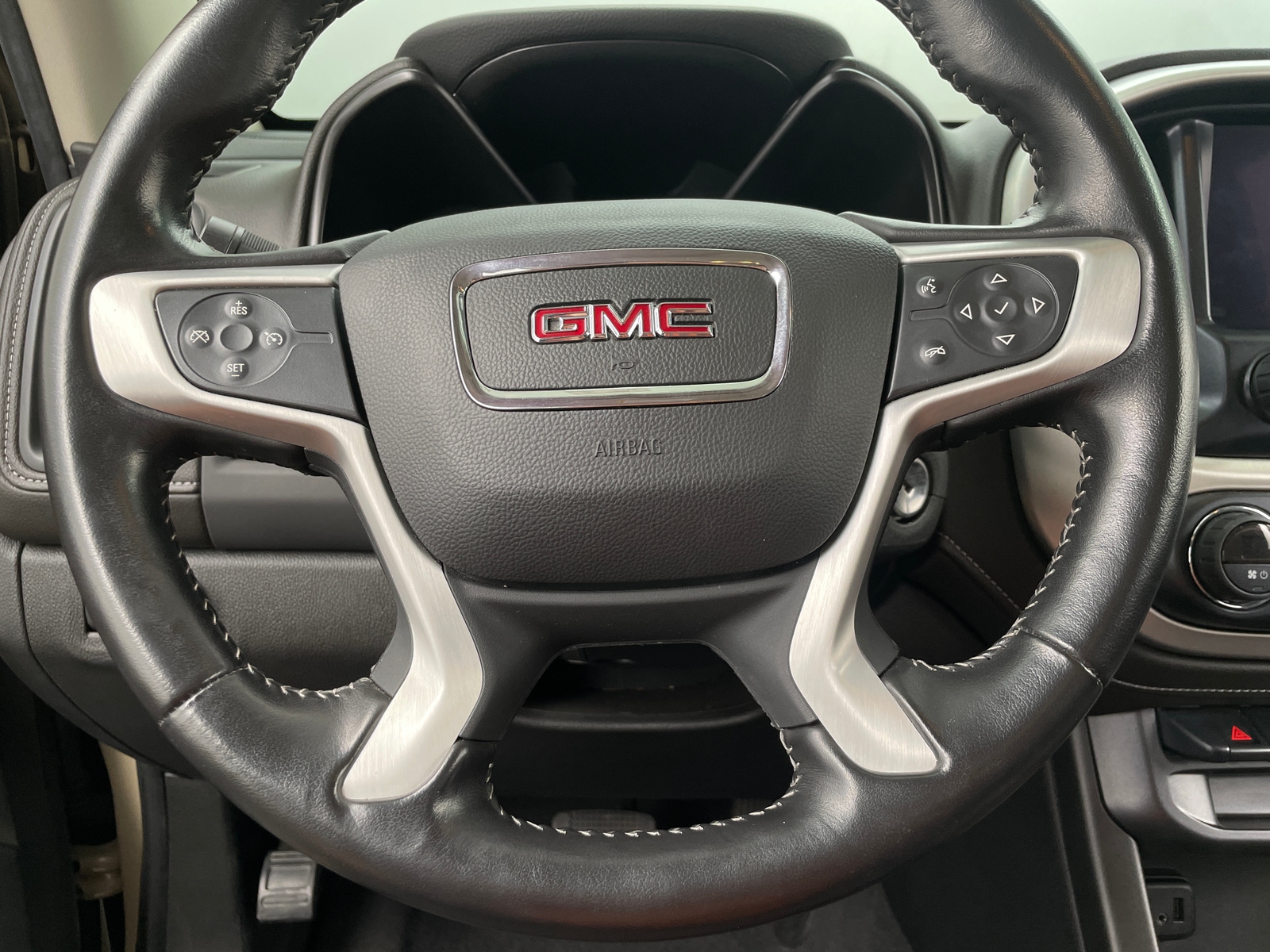 Thumbnail: 2022 GMC Canyon - 5