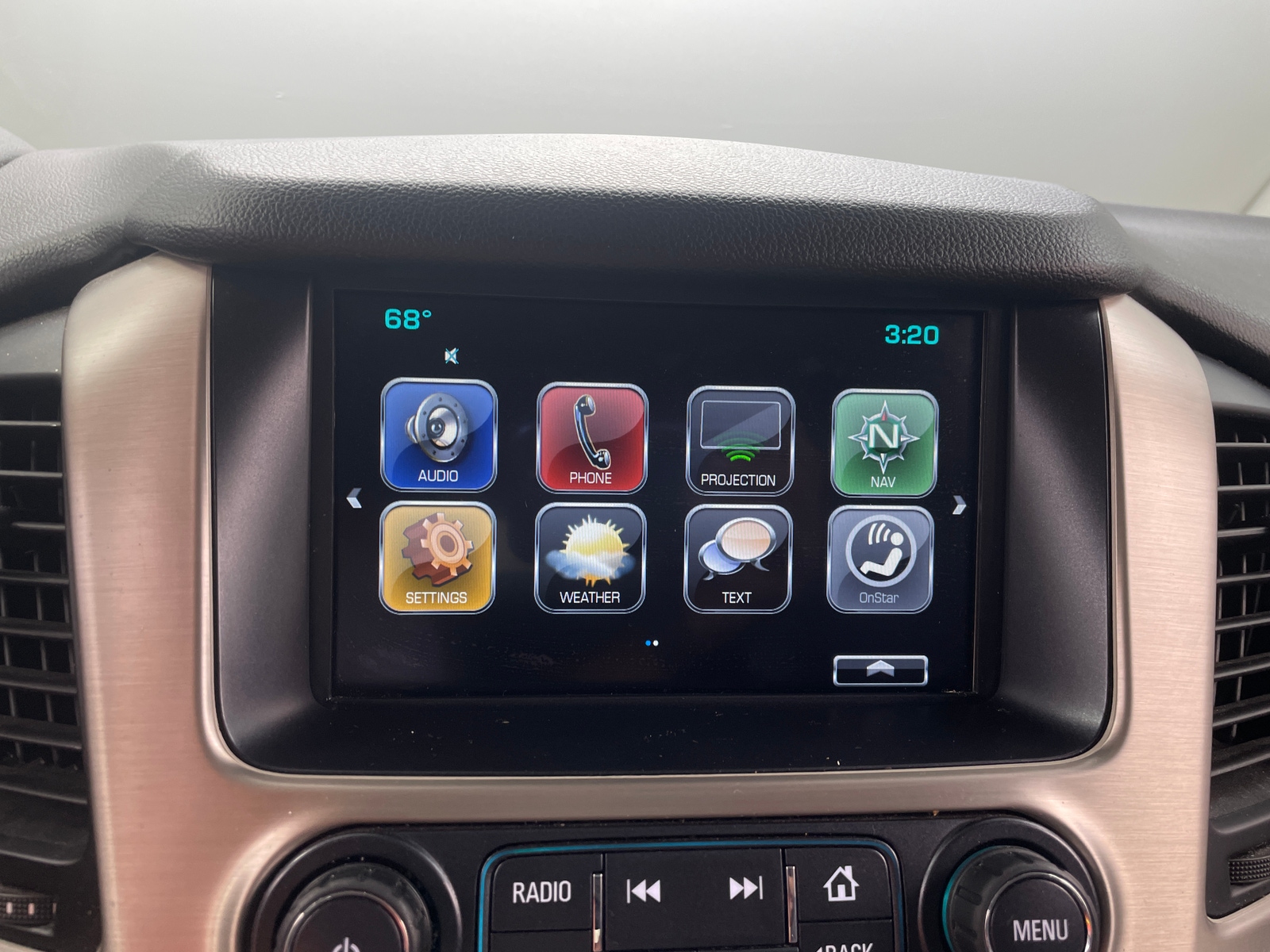 Thumbnail: 2020 GMC Yukon - 3