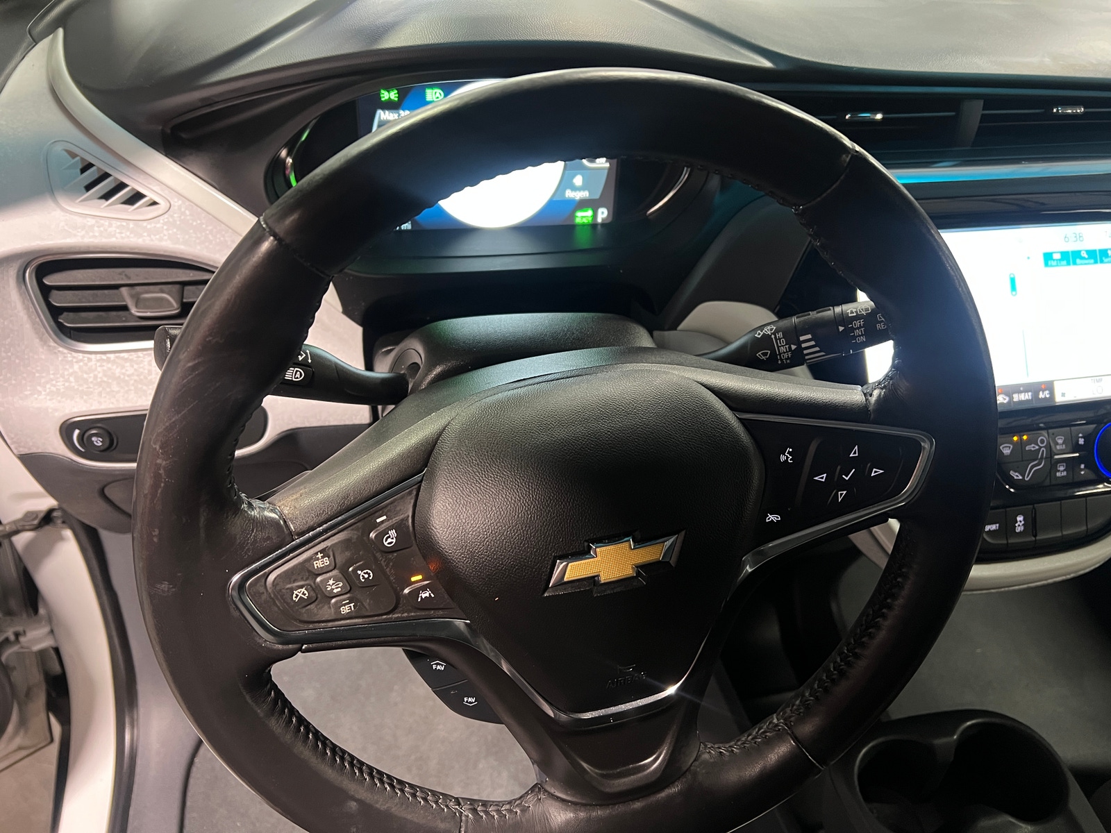 Thumbnail: 2020 Chevrolet Bolt EV - 5