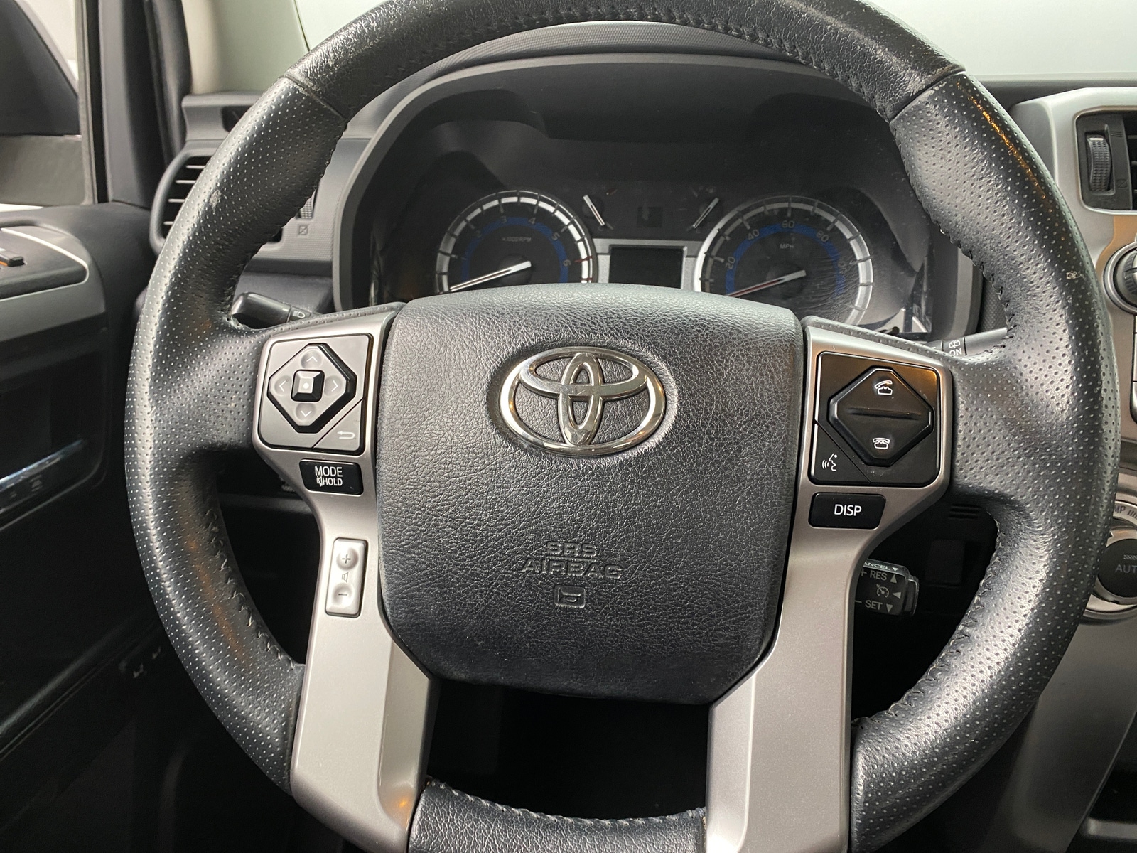 Thumbnail: 2016 Toyota 4Runner - 4