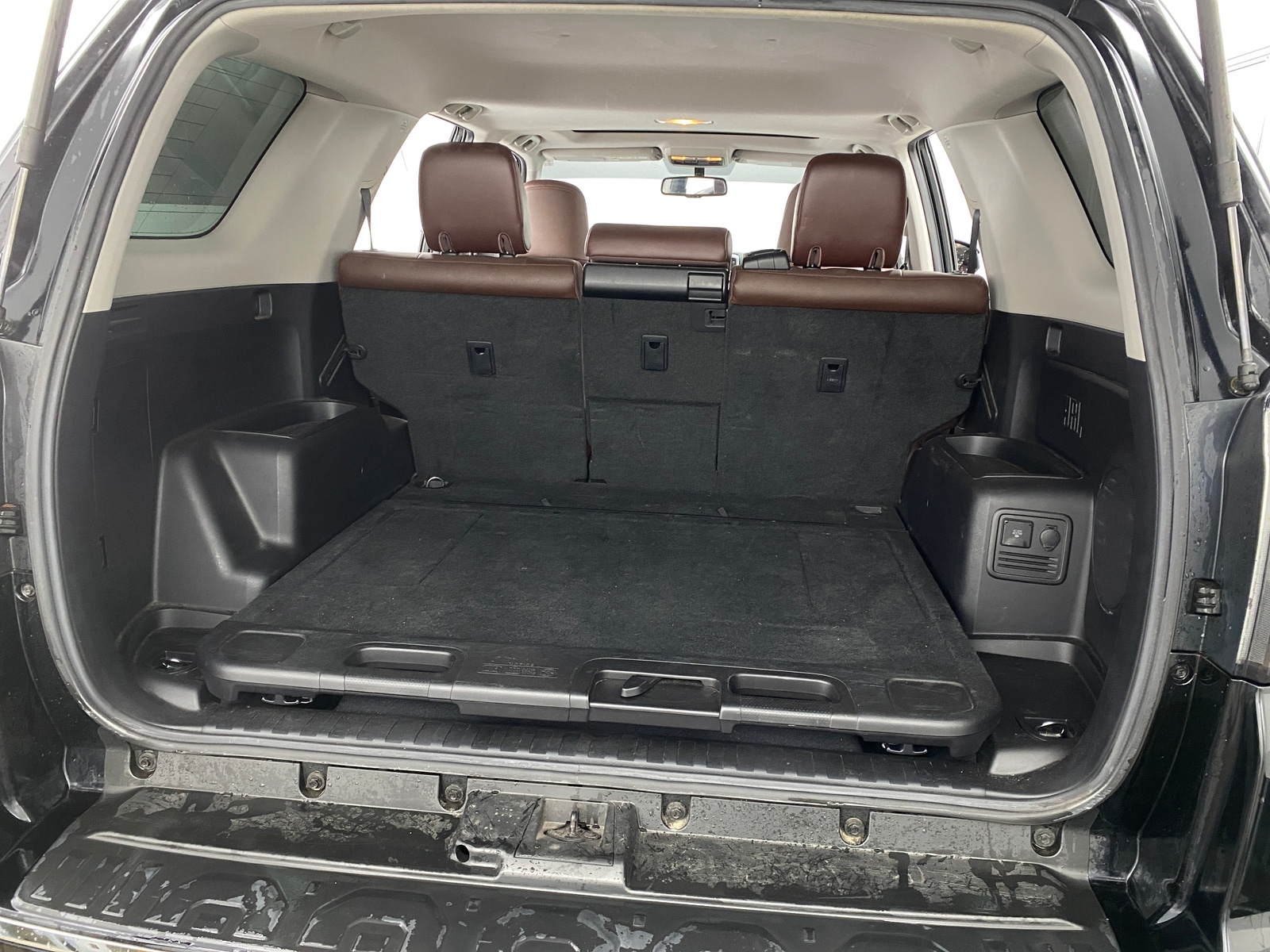 Thumbnail: 2016 Toyota 4Runner - 6