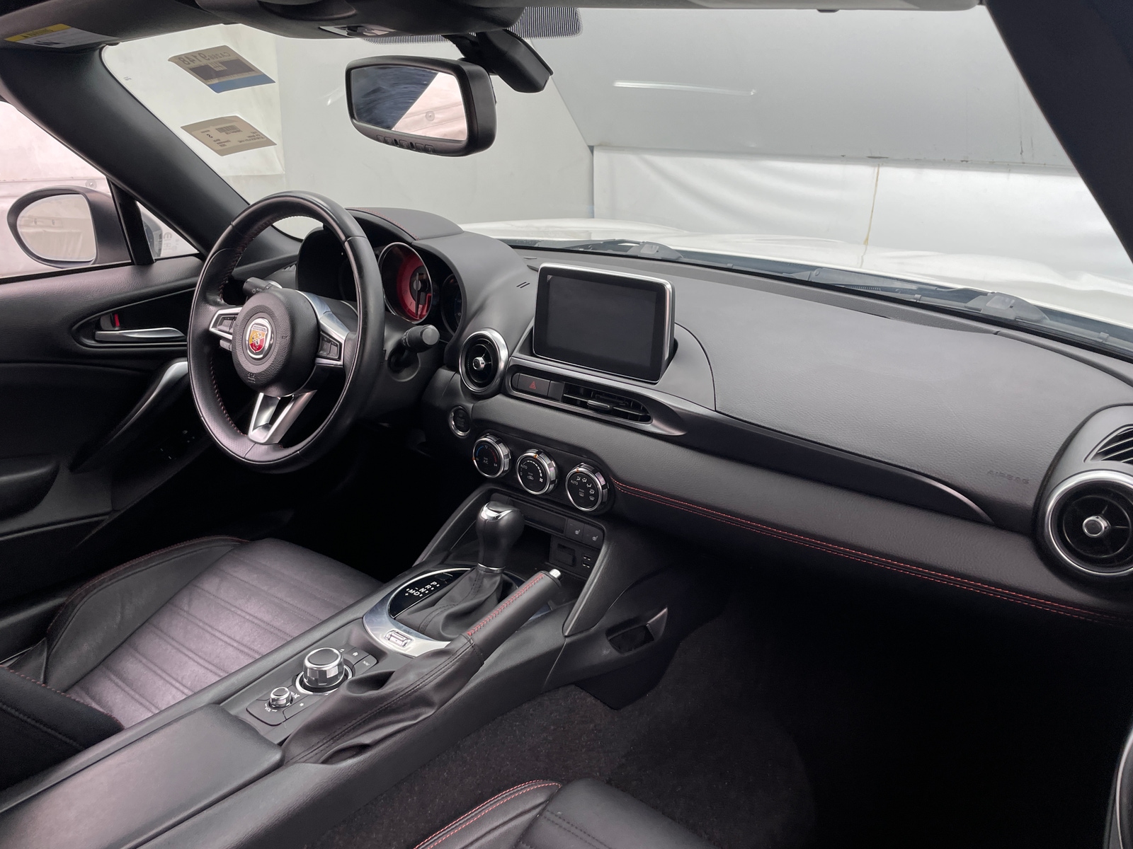 Thumbnail: 2020 Fiat 124 Spider - 2
