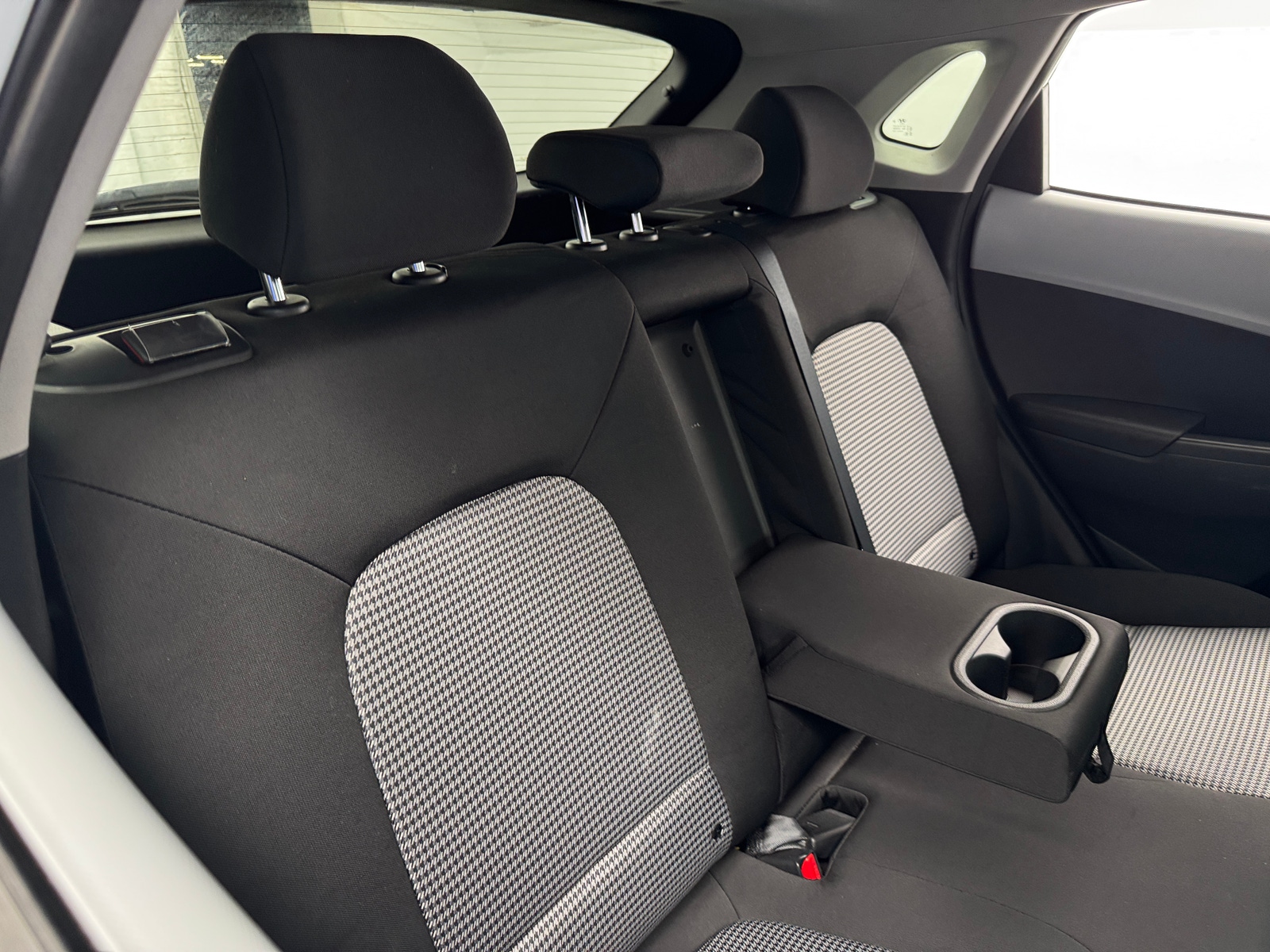 Thumbnail: 2019 Hyundai Kona - 6