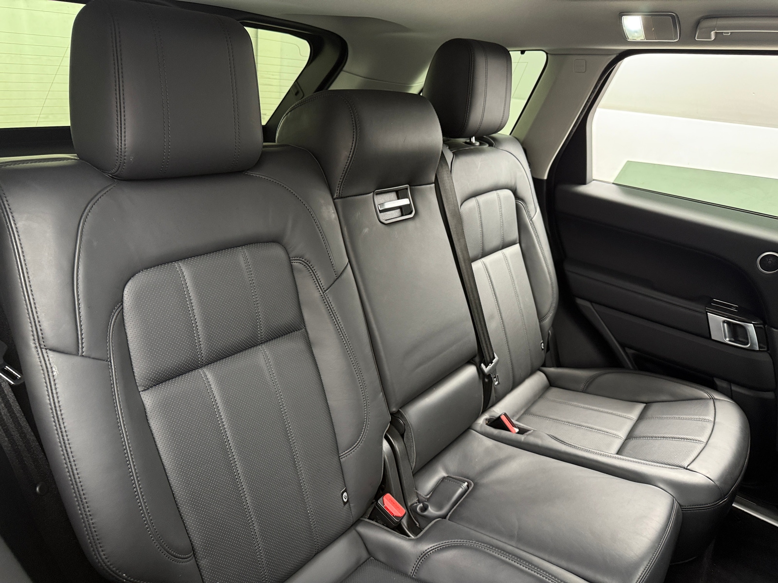 Thumbnail: 2020 Land Rover Range Rover Sport - 5